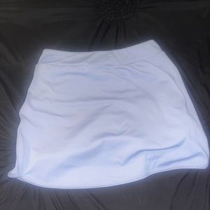 Halara powder blue golf /tennis skirt